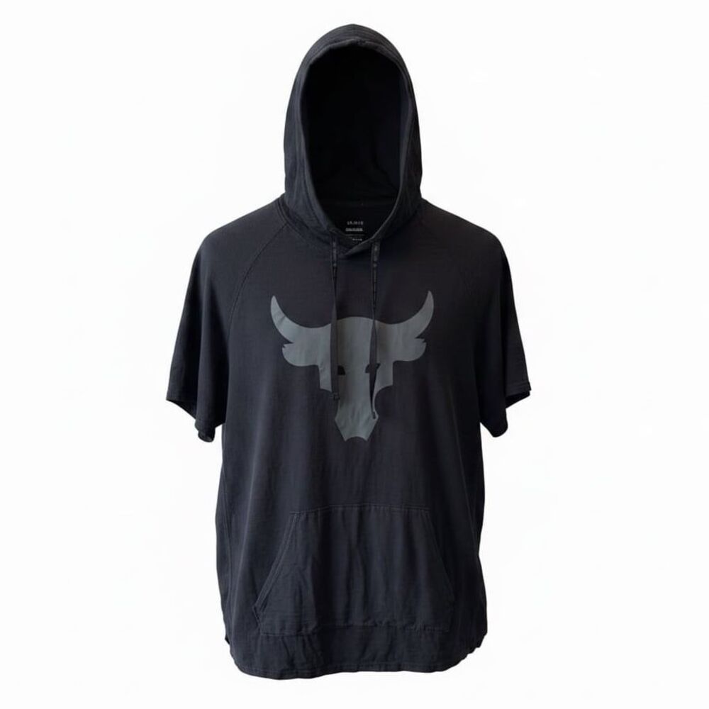 Under Armour Project Rock Hoodie Men’s Large Bold Black Short Sleeve Bull Logo